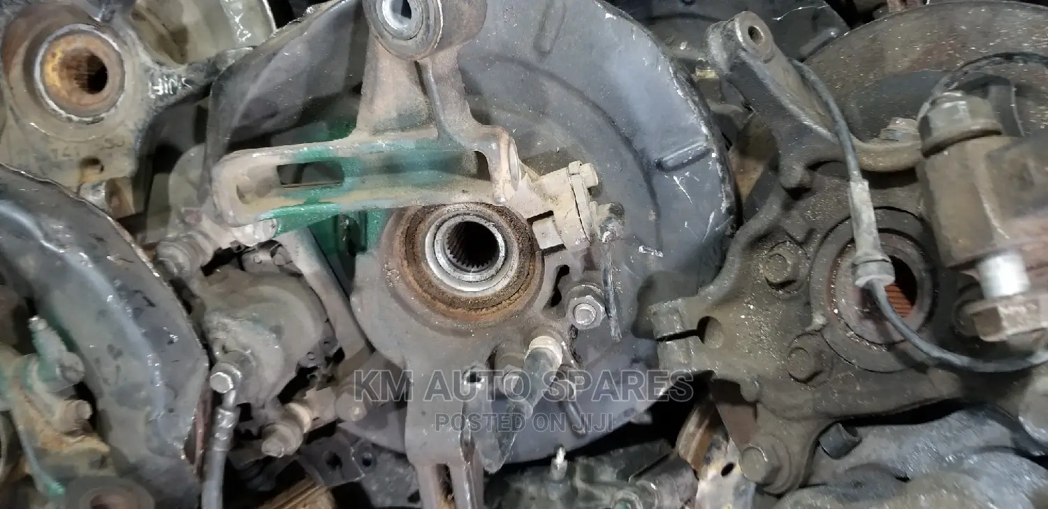 Nissan X-Trail Front and Rear Hubs.