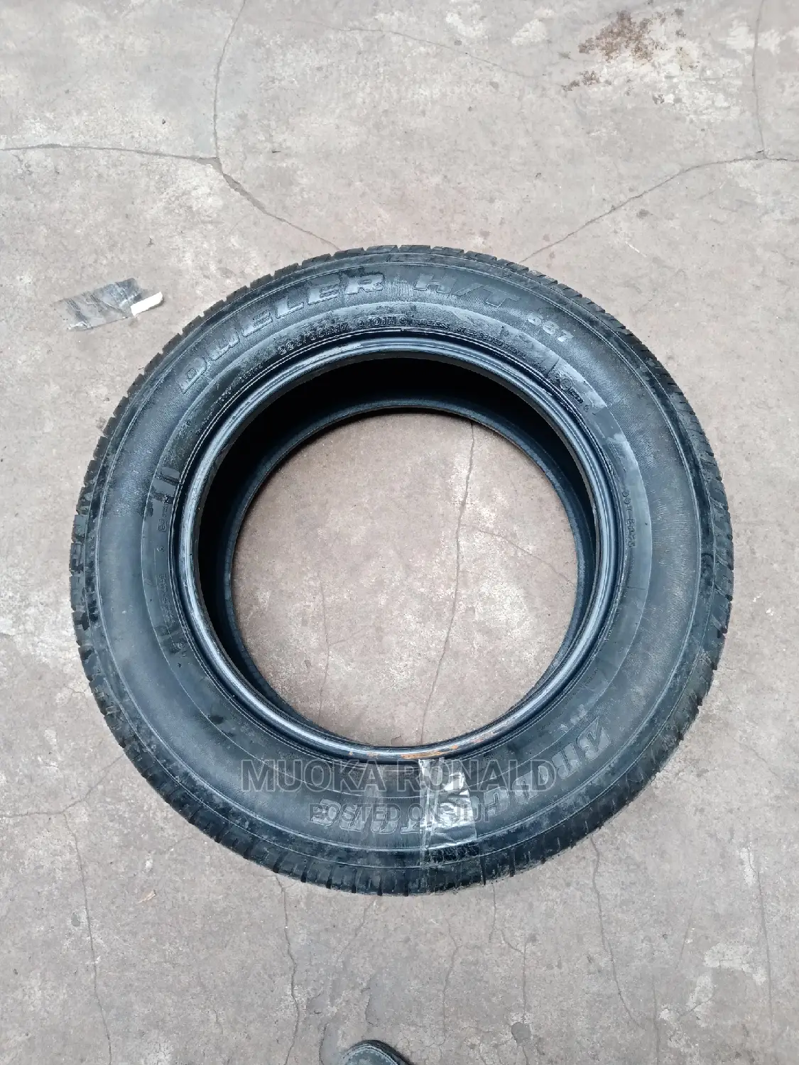 225/65r17 Bridgestone Tyre Made in Japan (Dueler. H/P