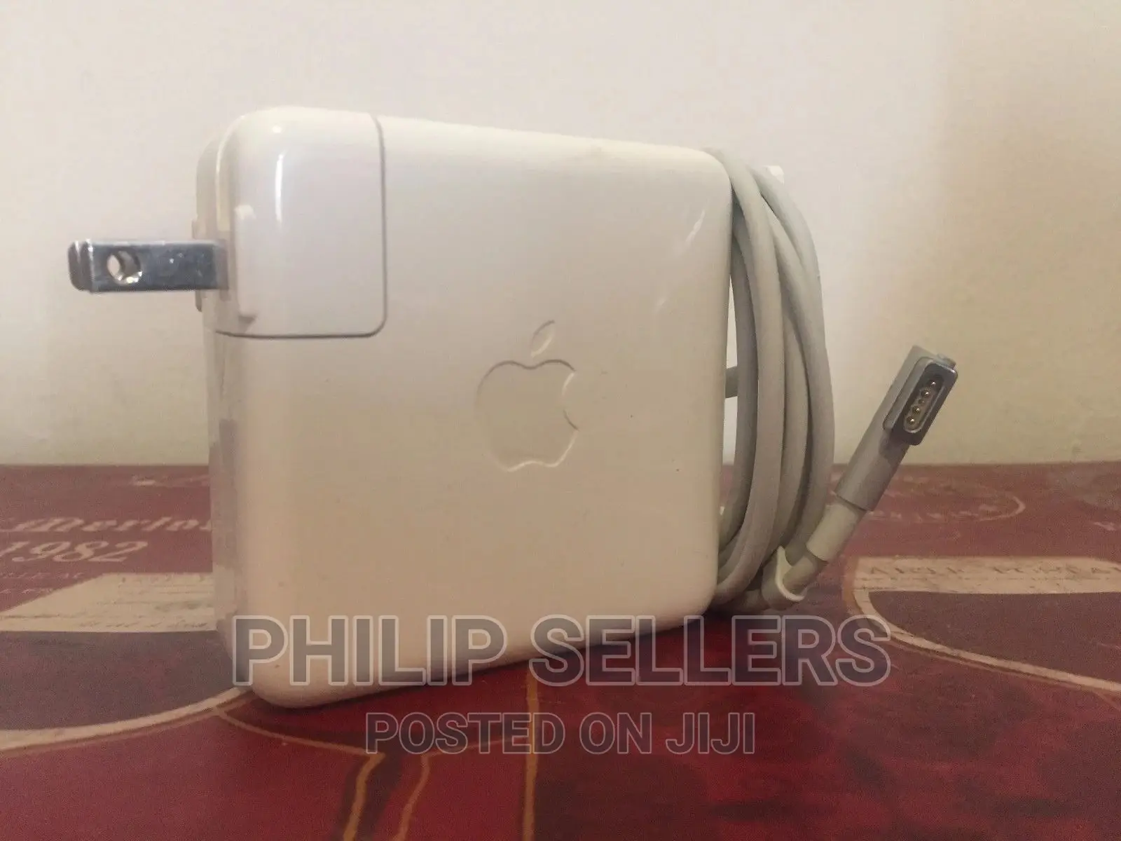 Apple Macbook Air 11" or 13" Magsafe 45W Power Supply Charge