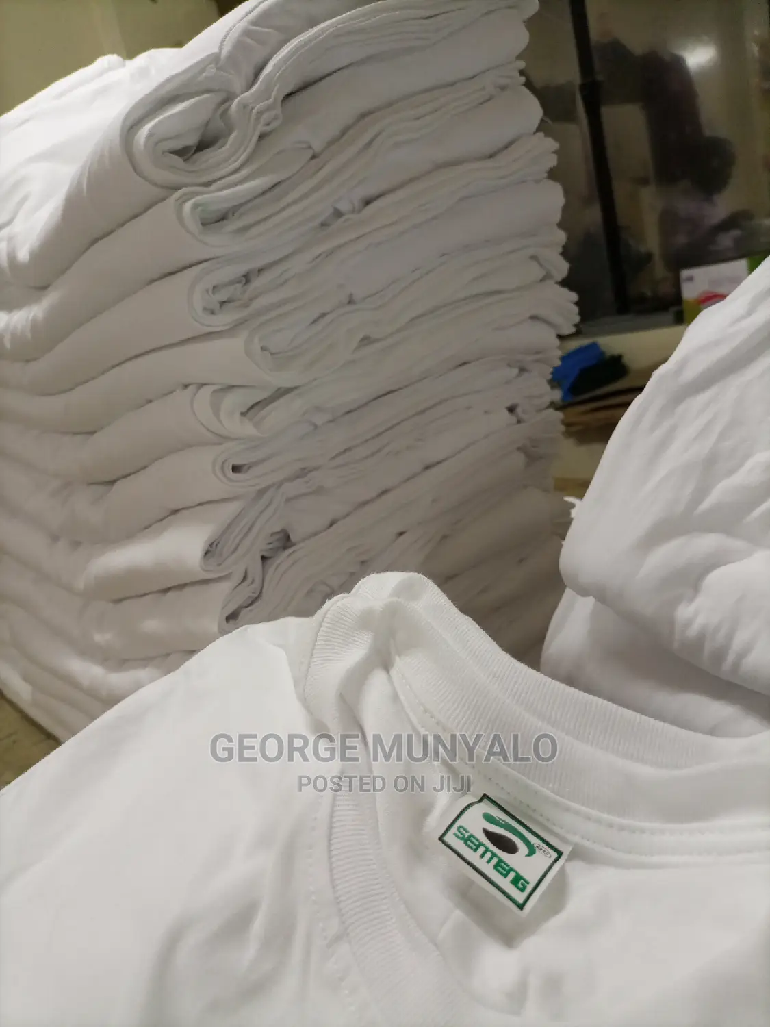 White T-Shirts