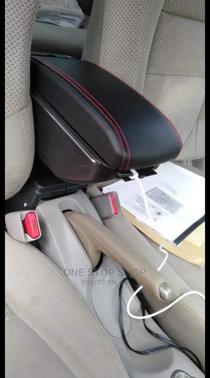 Universal Saloon Cars Console Box