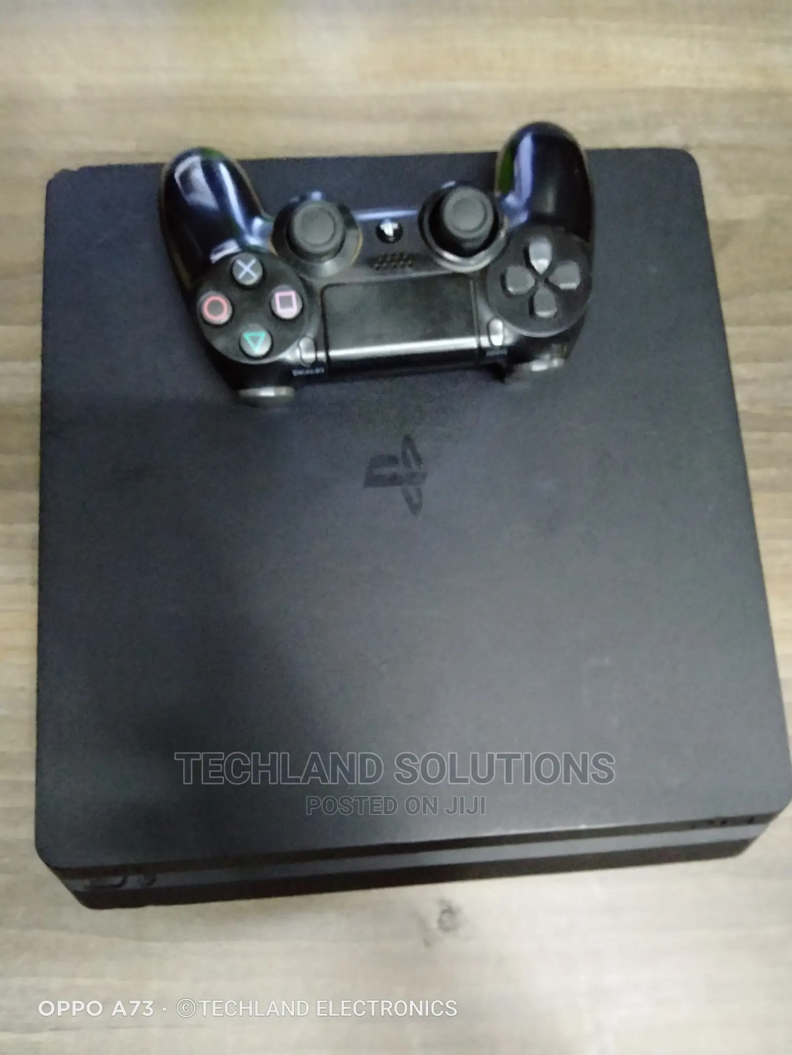 SONY Playstation 4 Slim