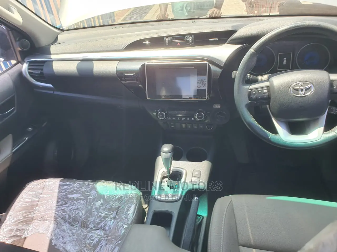 Toyota Hilux 2016 Silver