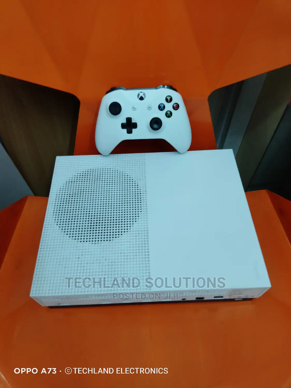 Microsoft Xbox One S