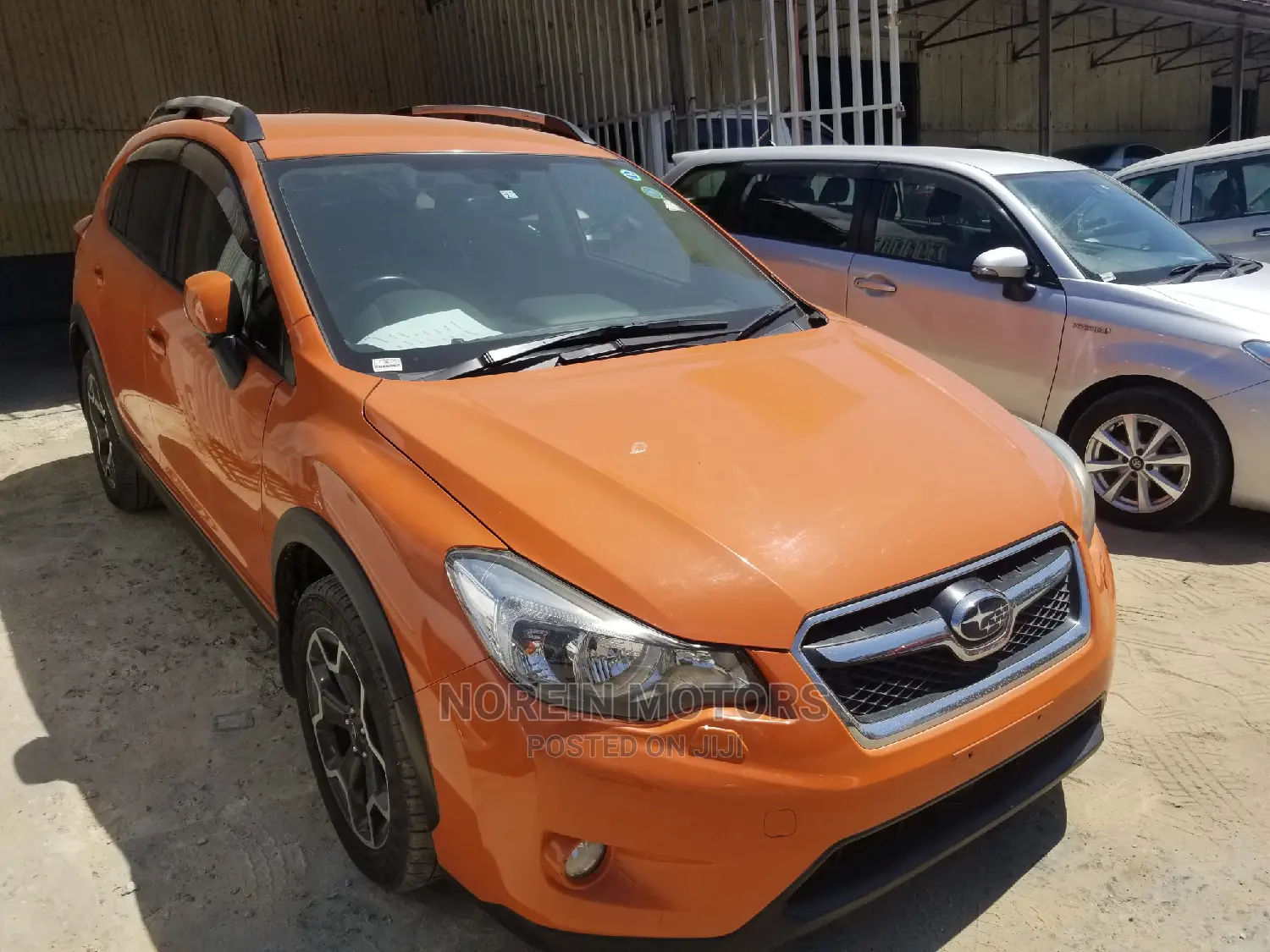 Subaru XV 2014 Orange