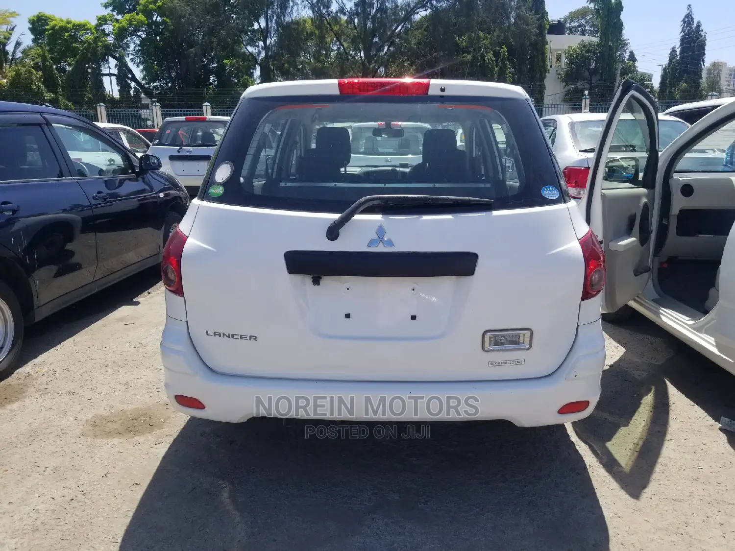 Mitsubishi Lancer 2014 White