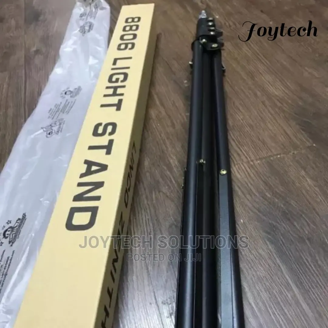 Ringlight Tripod Stand/ Phone Tripod. 2.1 Meter Height.
