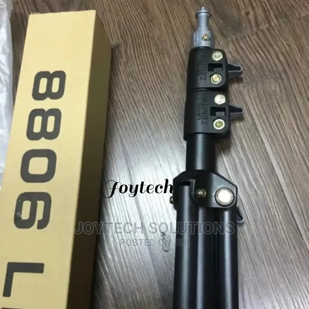 Ringlight Tripod Stand/ Phone Tripod. 2.1 Meter Height.