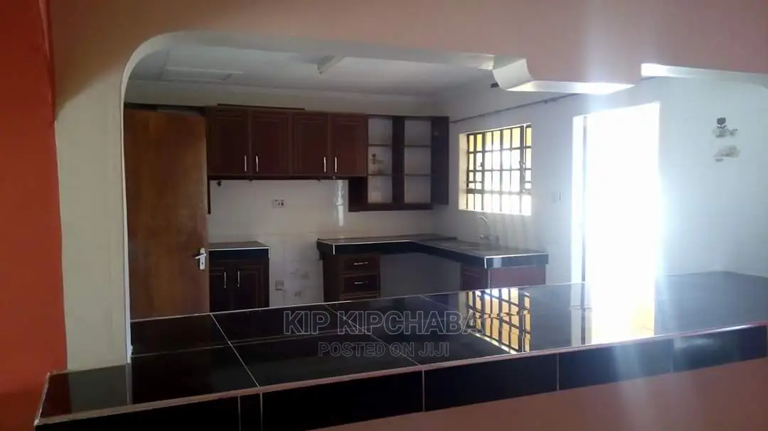Furnished 4bdrm Bungalow in Elgonview for Sale