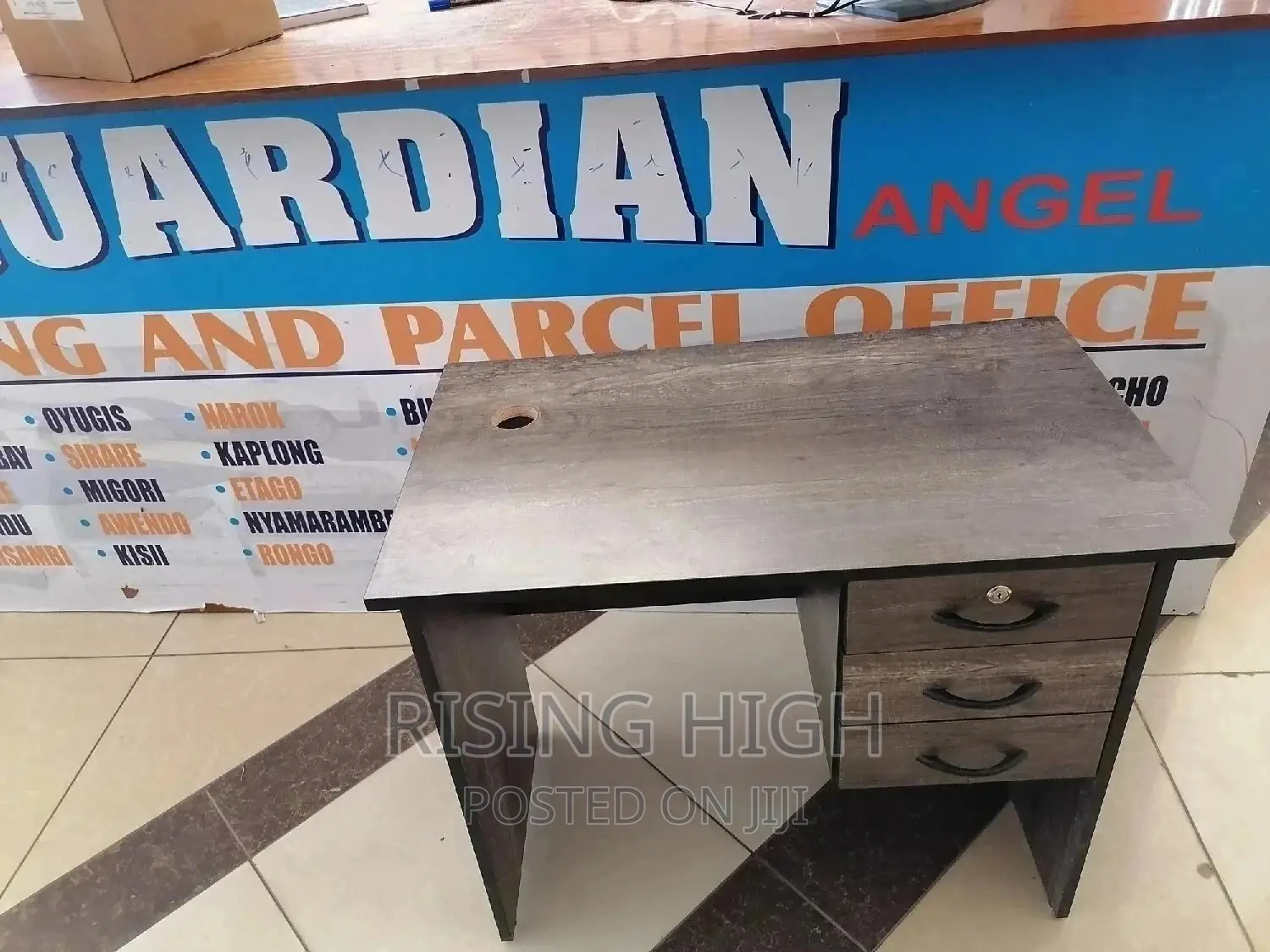 Very High Quality Brand Office Desk