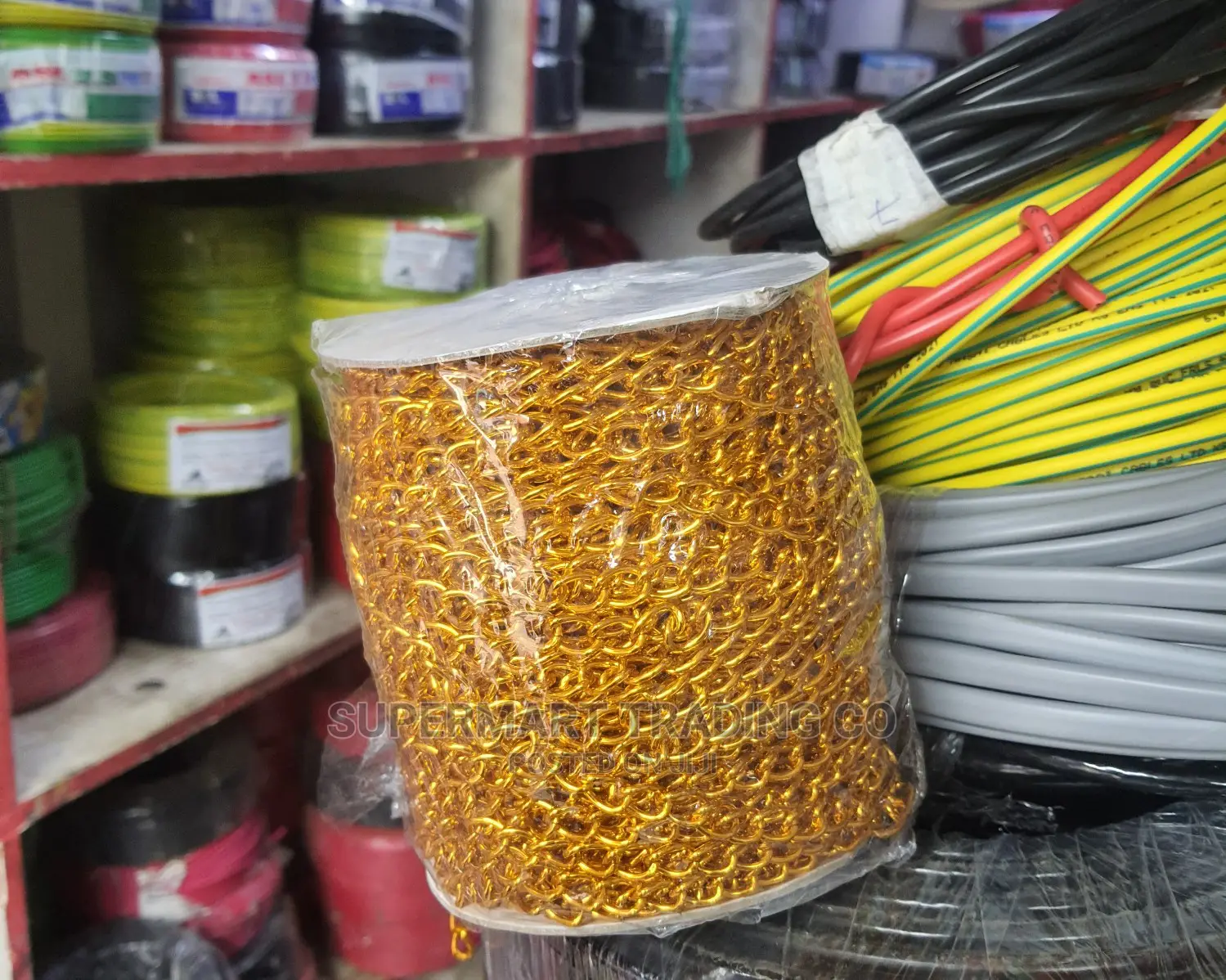Hanging Chain Gold