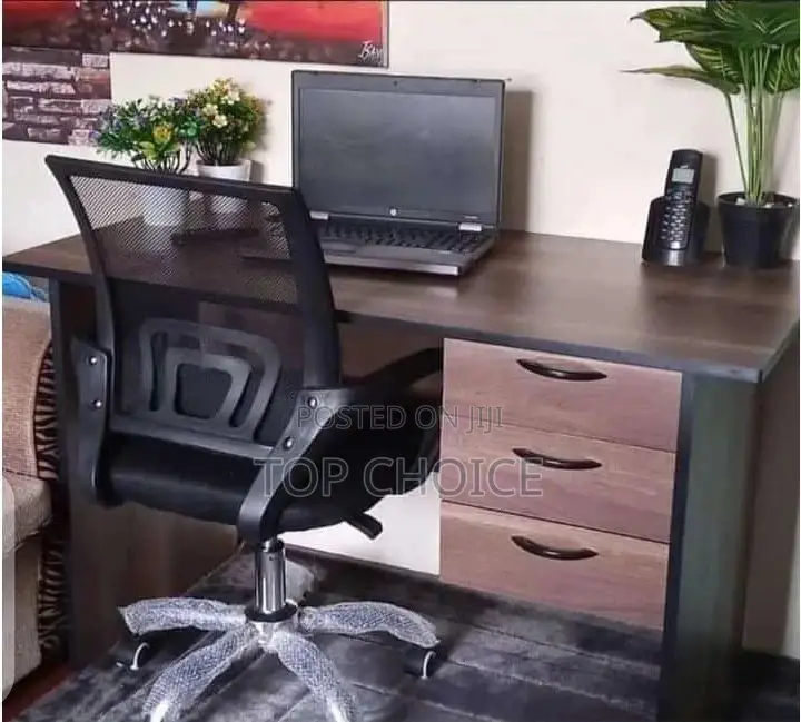 Office Chair and Table