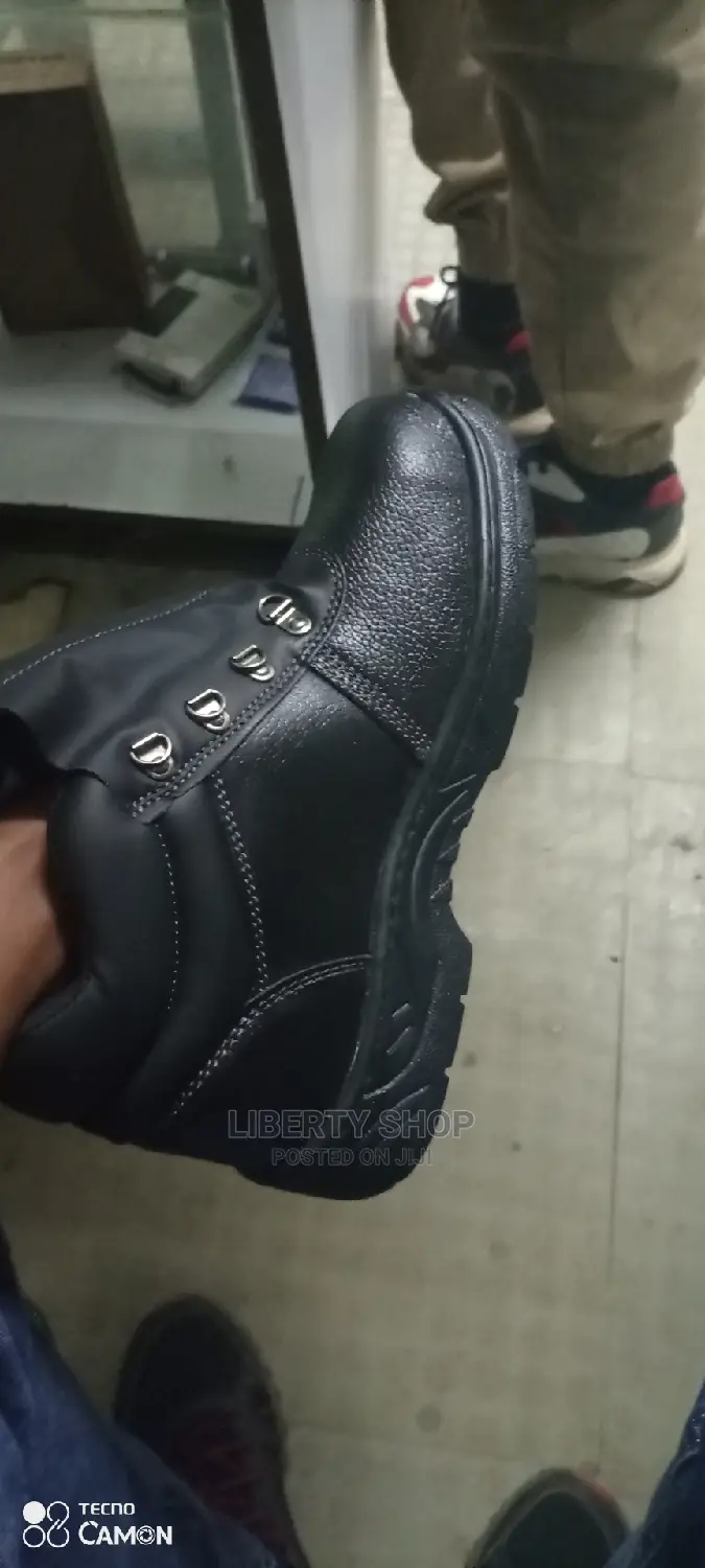 Safety Boots Safety Boots