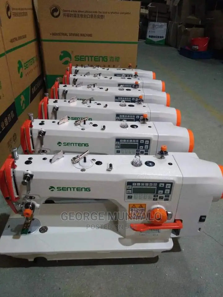 Auto Trimmer Straight Sewing Machine