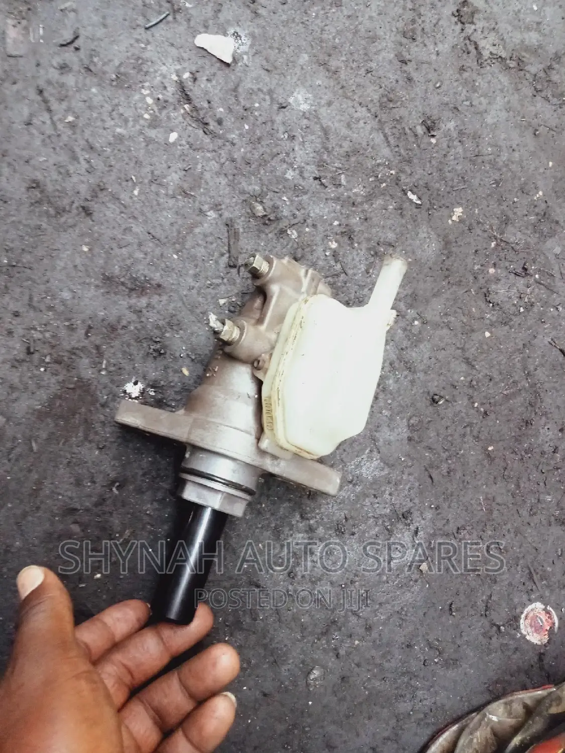 Ex Japan Brake Master Cylinder Toyota Harrier
