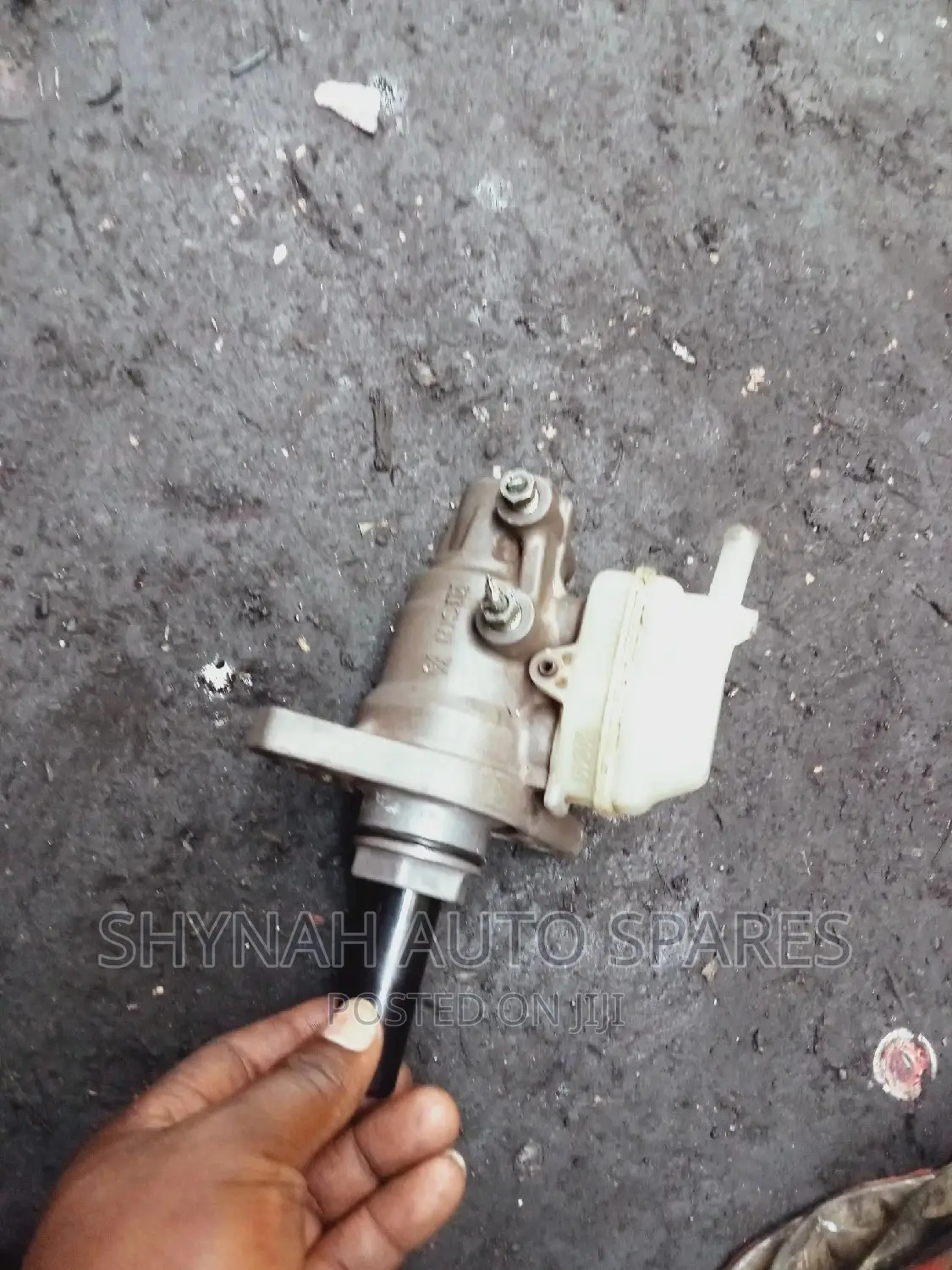 Ex Japan Brake Master Cylinder Toyota Harrier
