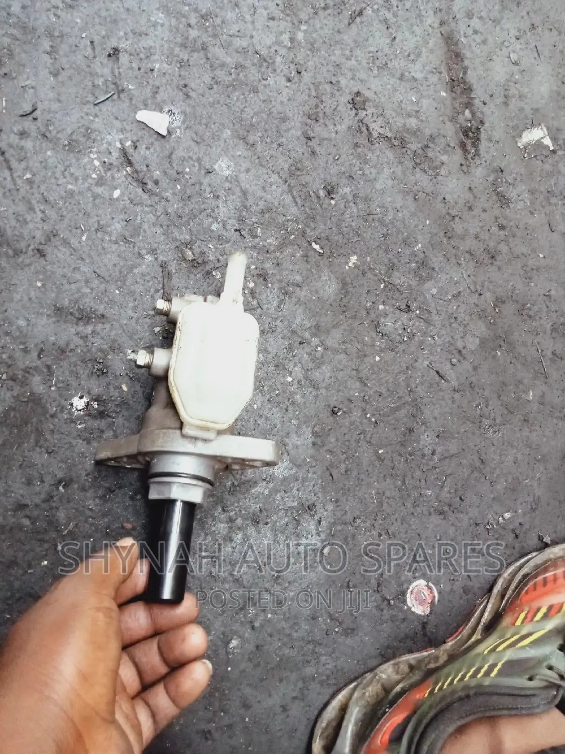 Ex Japan Brake Master Cylinder Toyota Harrier