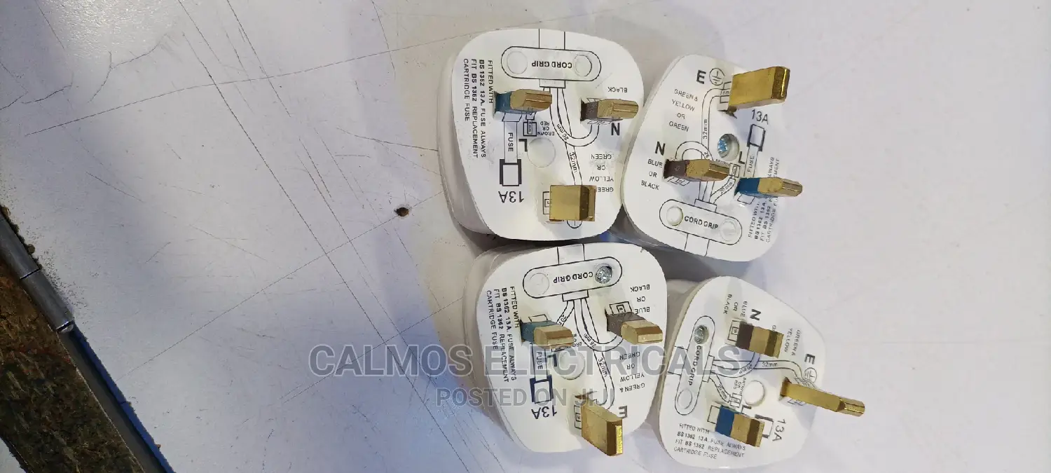 13amps Top Plugs