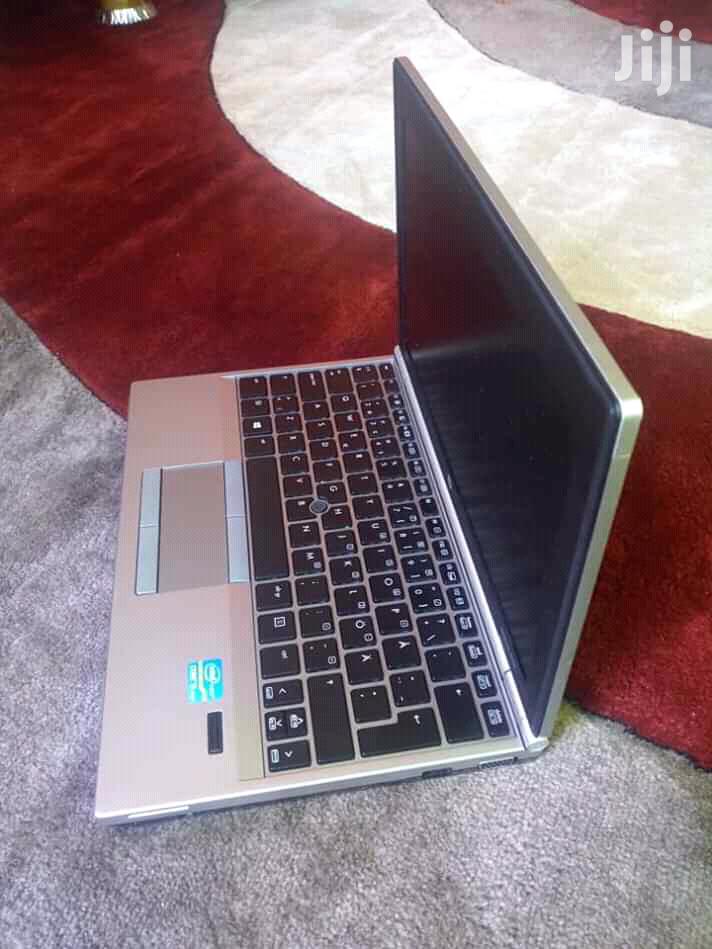 HP Elitebook2170p Corei5 4gbram 320hdd 2.5ghz