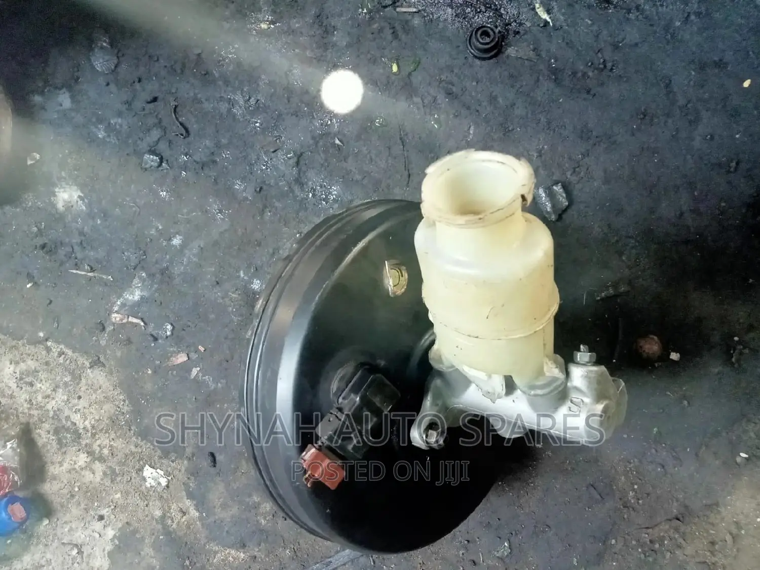 Brake Master Cylinder and Booster Mitsubishi Io