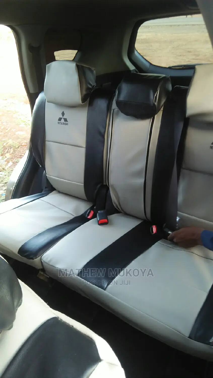 Black /Silver Mitsubishi Car Seat Covers