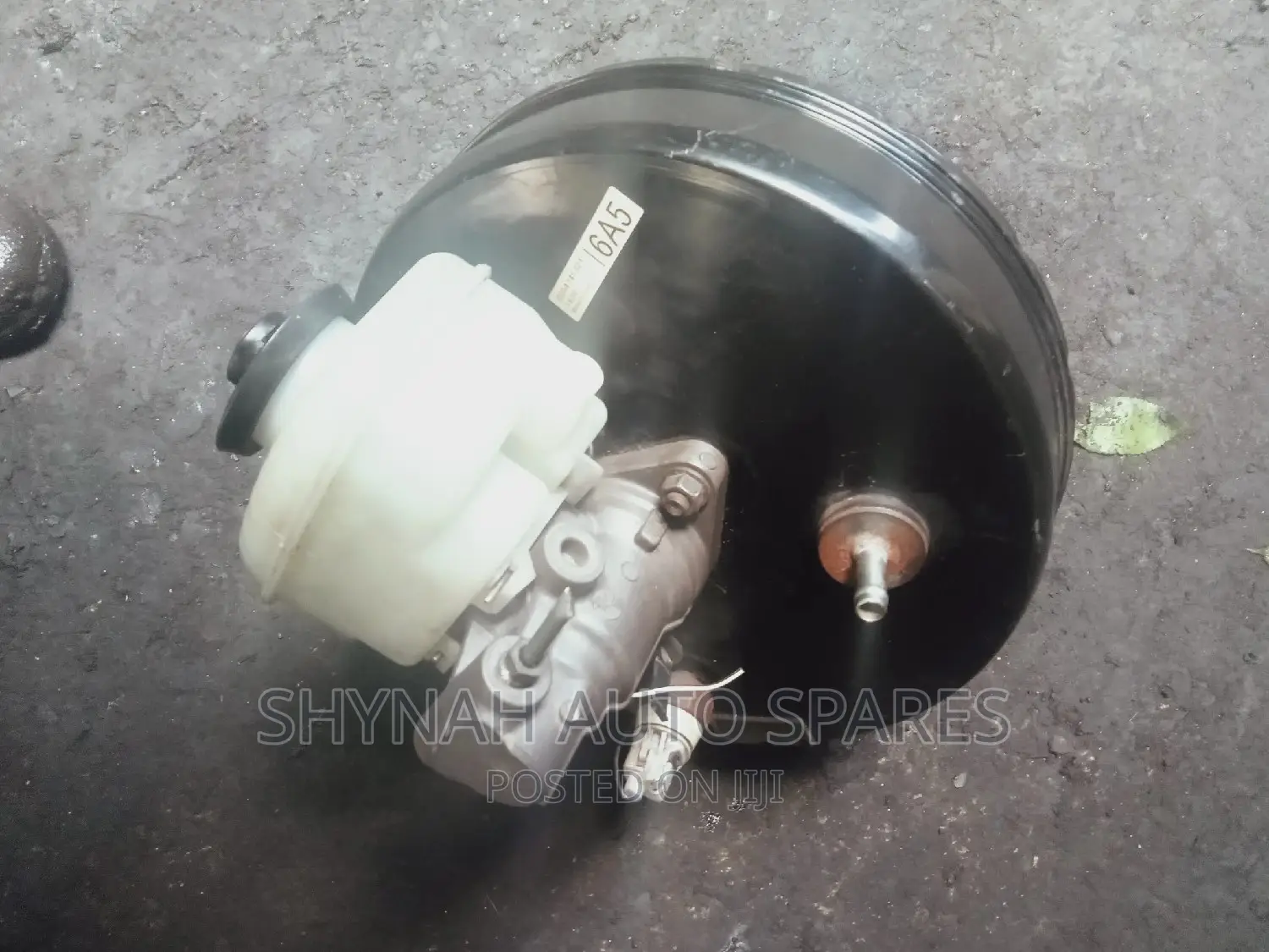 Brake Master Cylinder and Booster Toyota 7l(Box)