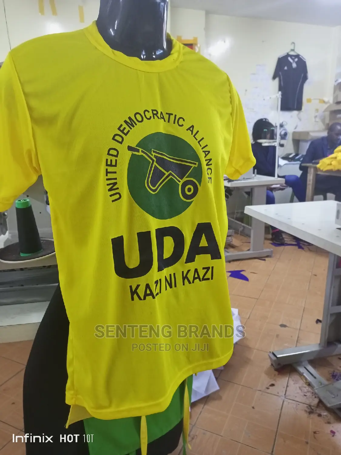 UDA Printed T-Shirts Polyester Fabric Good Quality