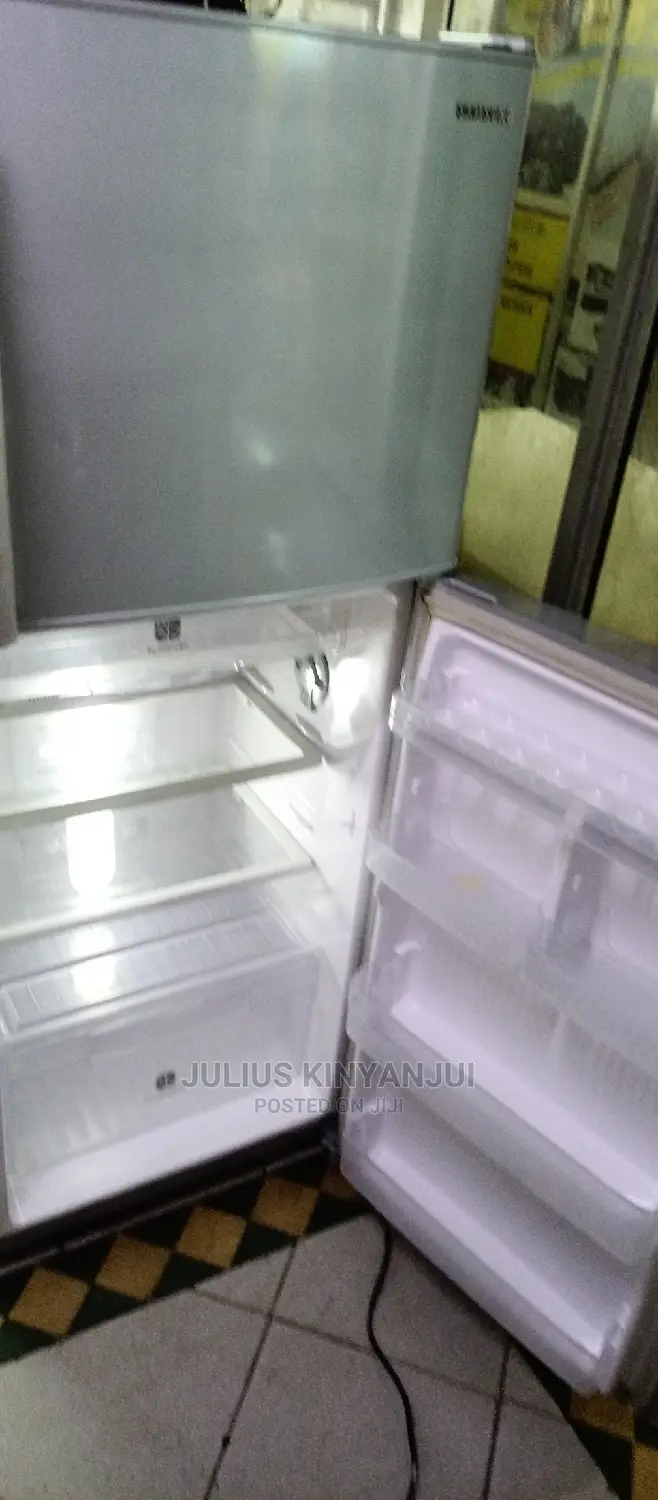 Samsung 300L Fridge