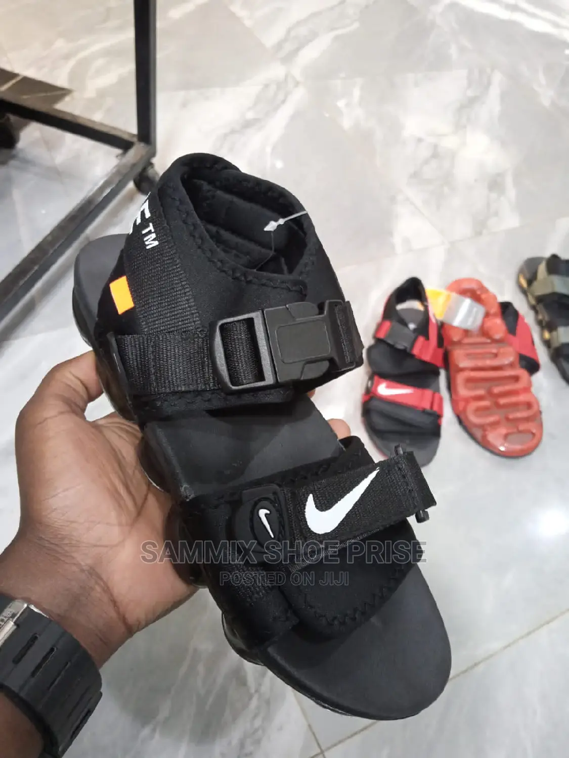 Off White Opens