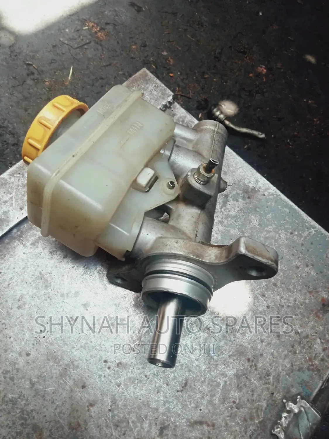 Brake Master Cylinder Subaru
