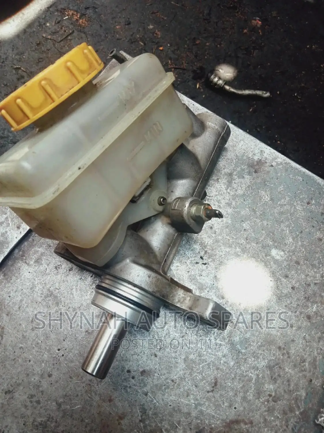 Brake Master Cylinder Subaru