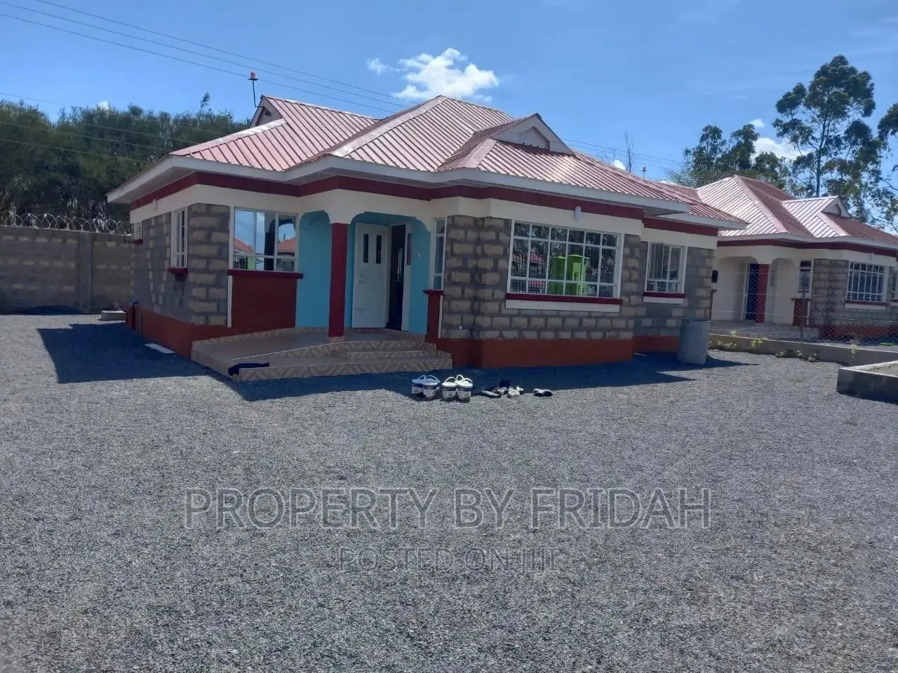 3bdrm Bungalow in Kitengela for sale