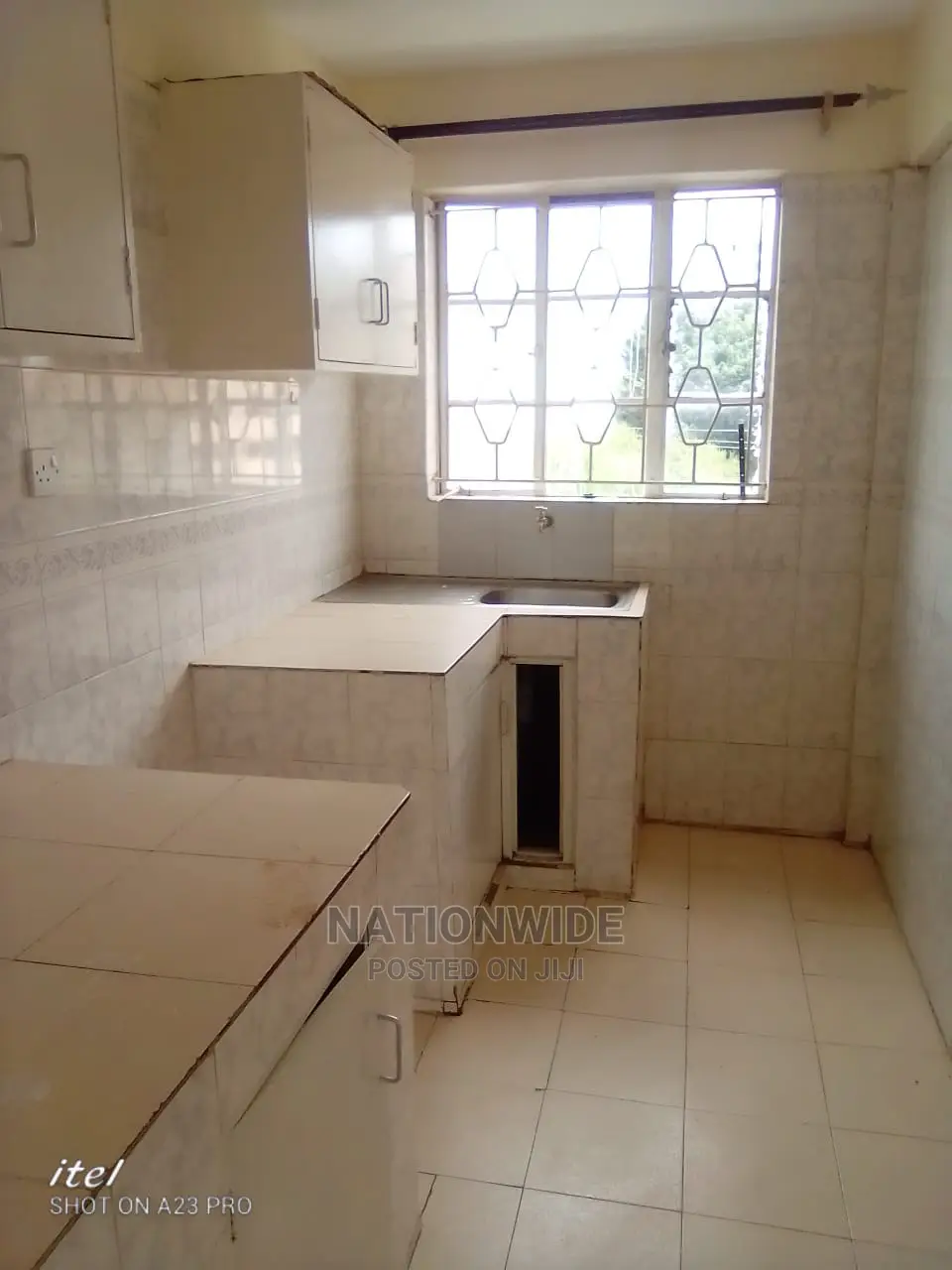 2bdrm Block of Flats in South C for Rent