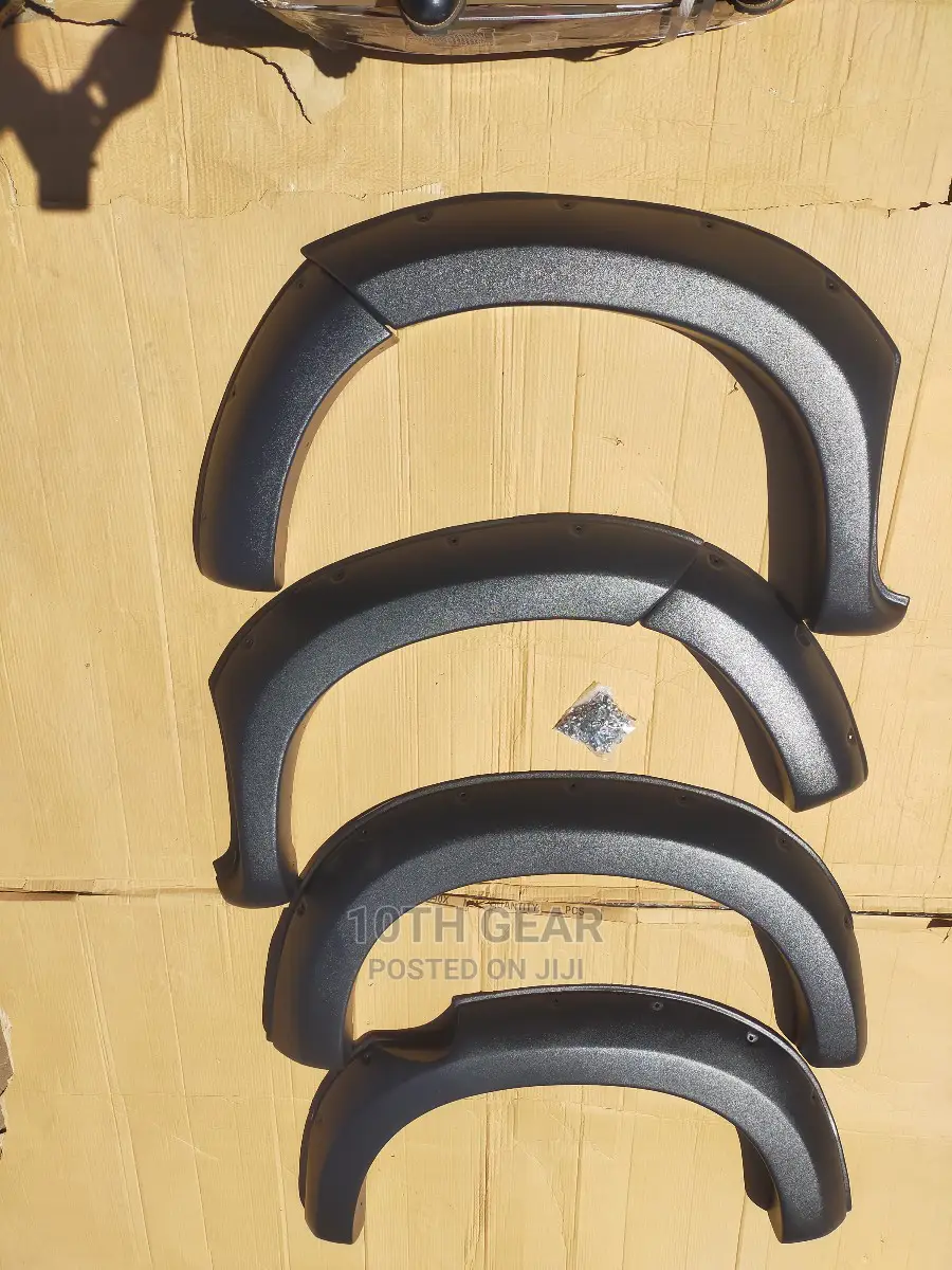 Hilux Vigo Fender Flares Wheel Arch
