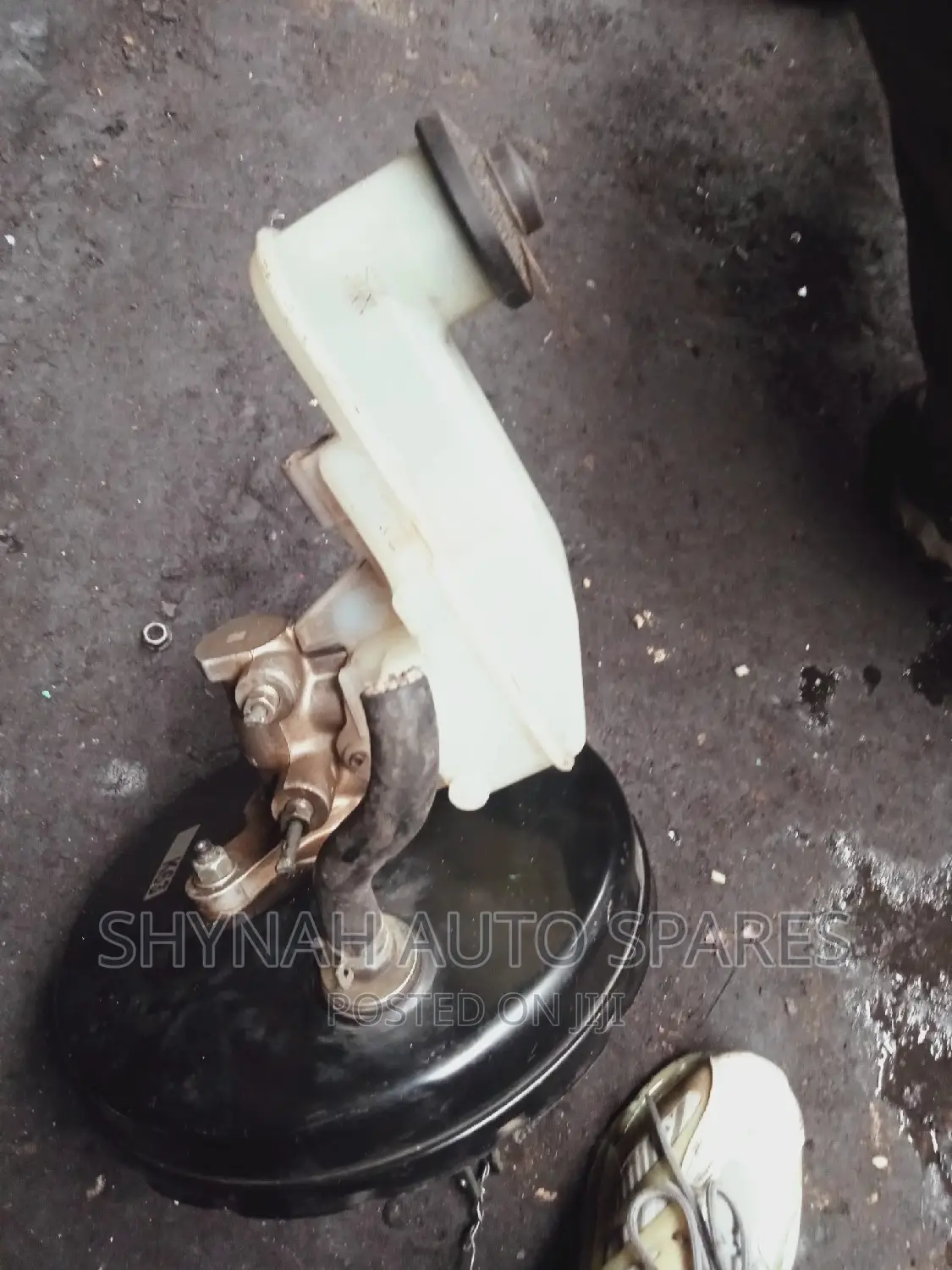 Brake Master Cylinder and Booster Toyota Ractis