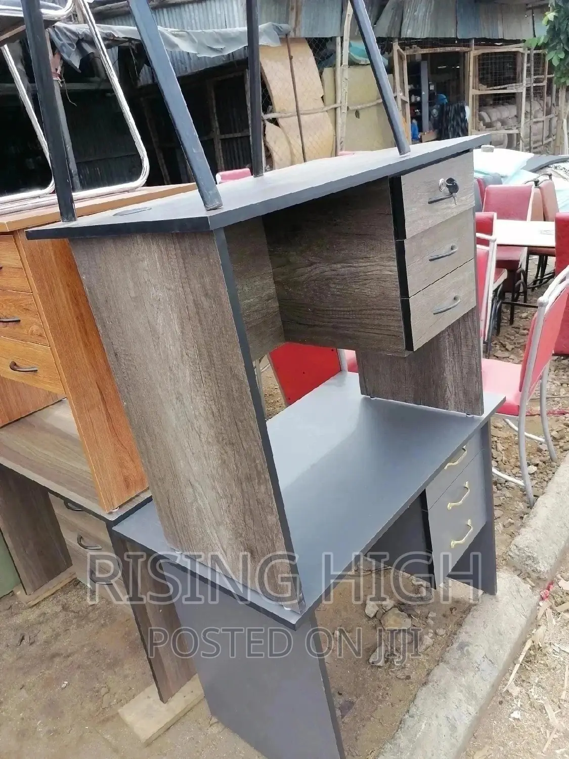 Prestige Office Desk