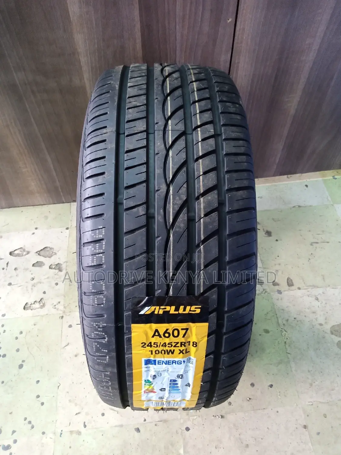 245/45r18 Aplus 100W