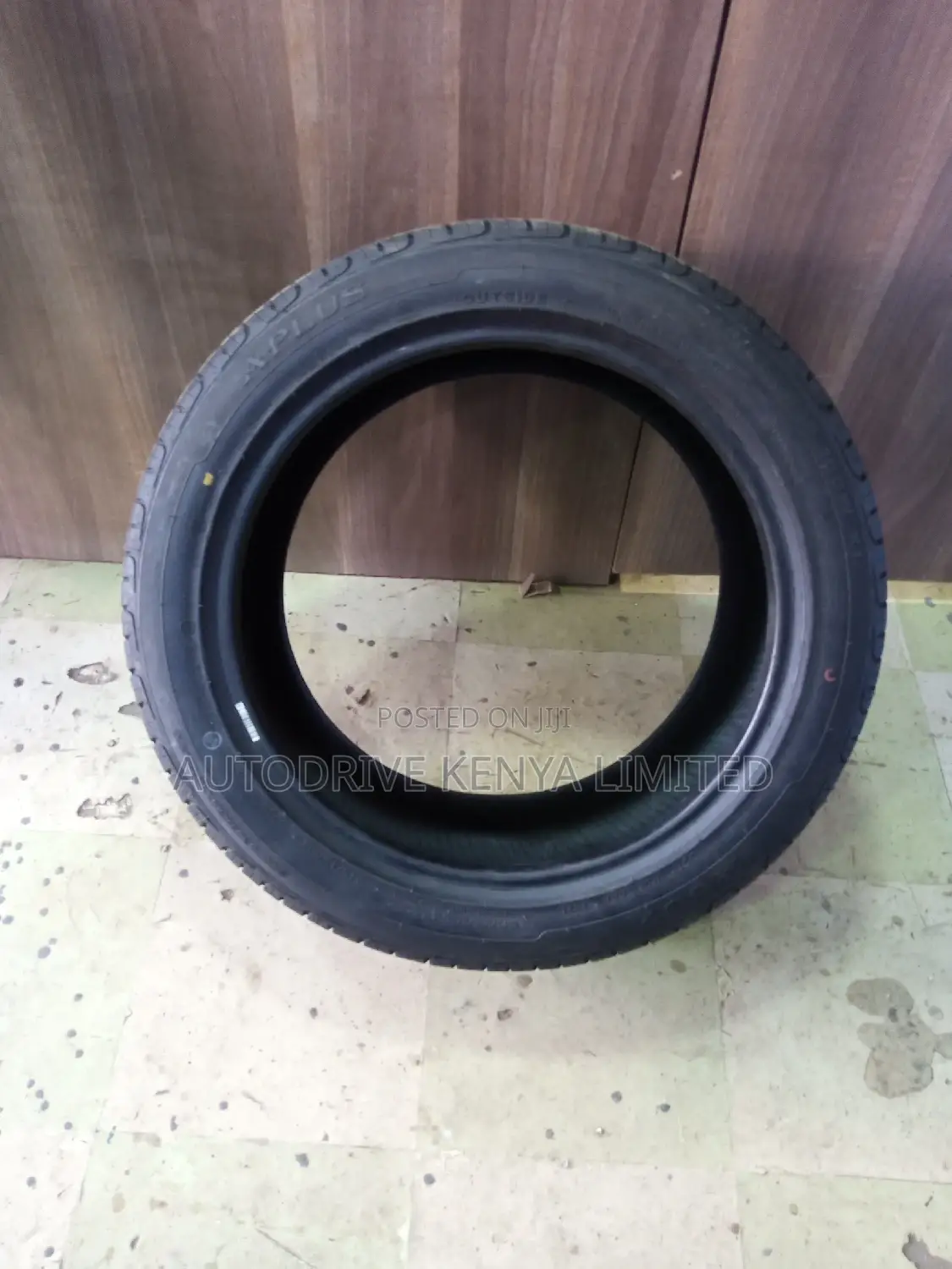 245/45r18 Aplus 100W