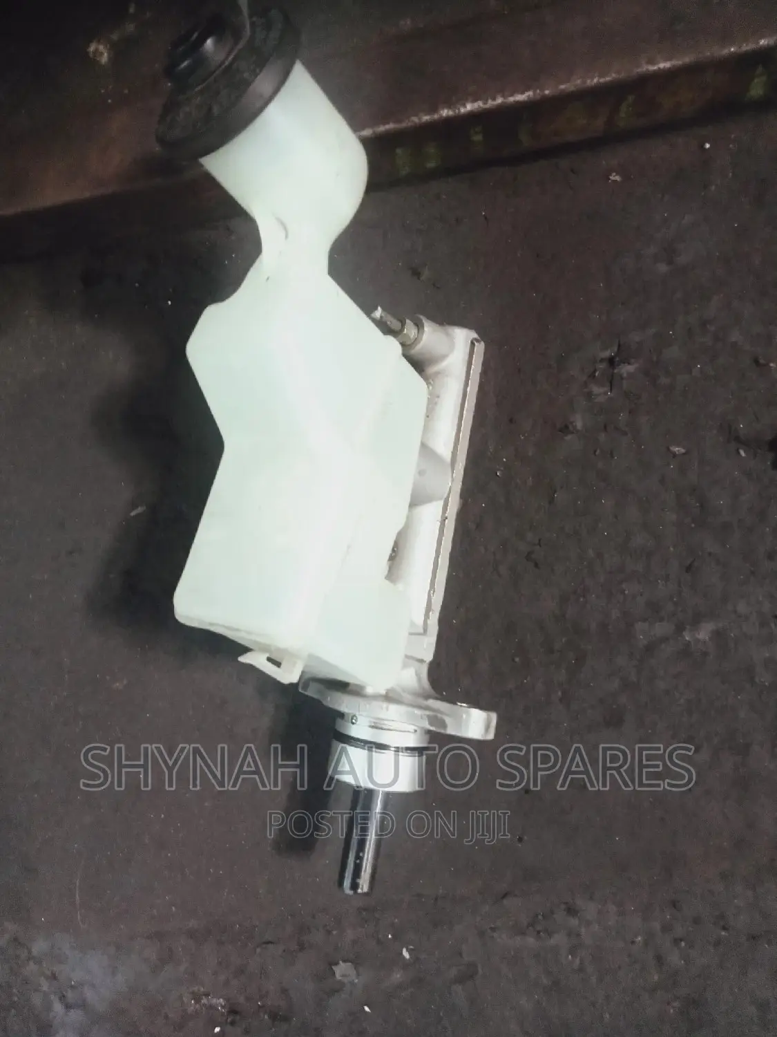 Brake Master Cylinder Toyota Nze,Fielder,Premio 240 E.T.C