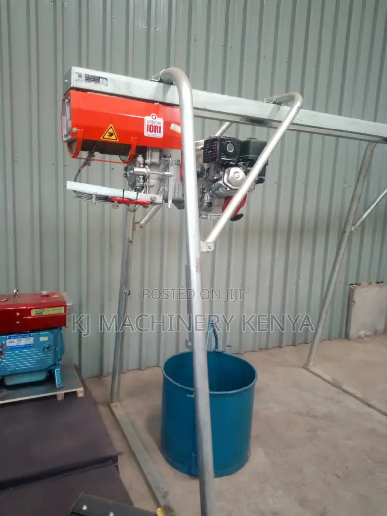 1 Tonne Concrete Crane/Hoist For Sale!