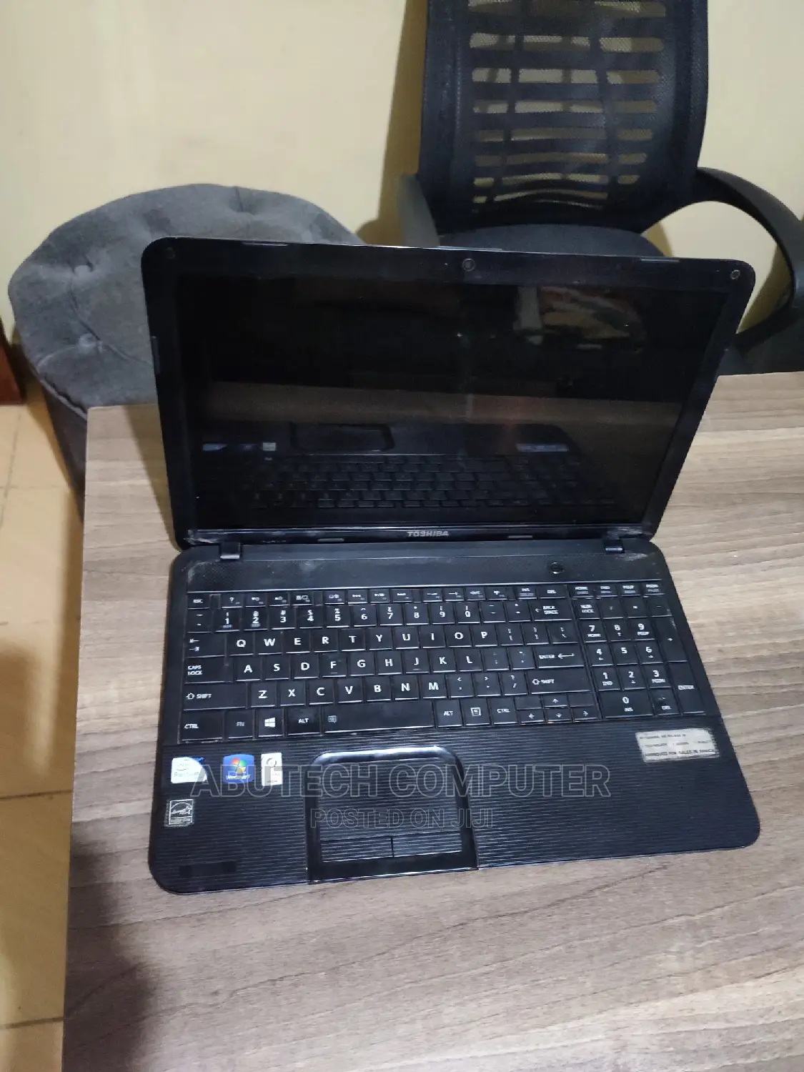 Laptop Toshiba Satellite C650 4GB Intel Pentium HDD 500GB