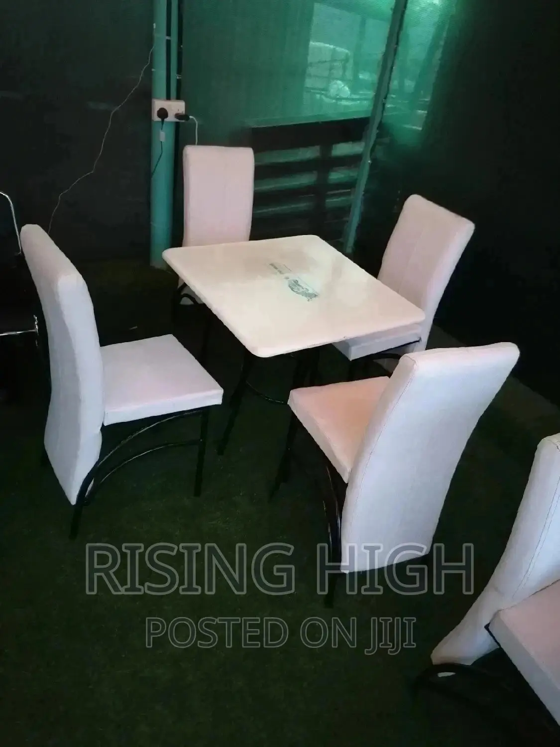 Great Top High Quality Restaurant Chairs and Tables