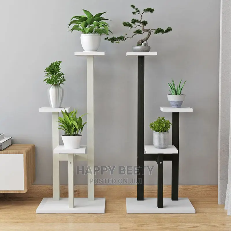 Pretty Flower Stand