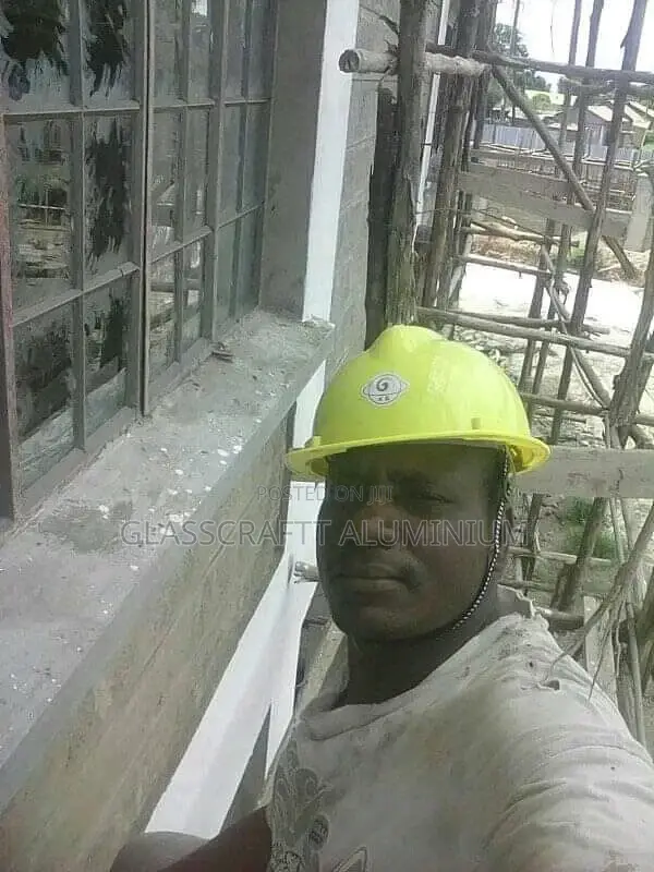 Glass Fittng