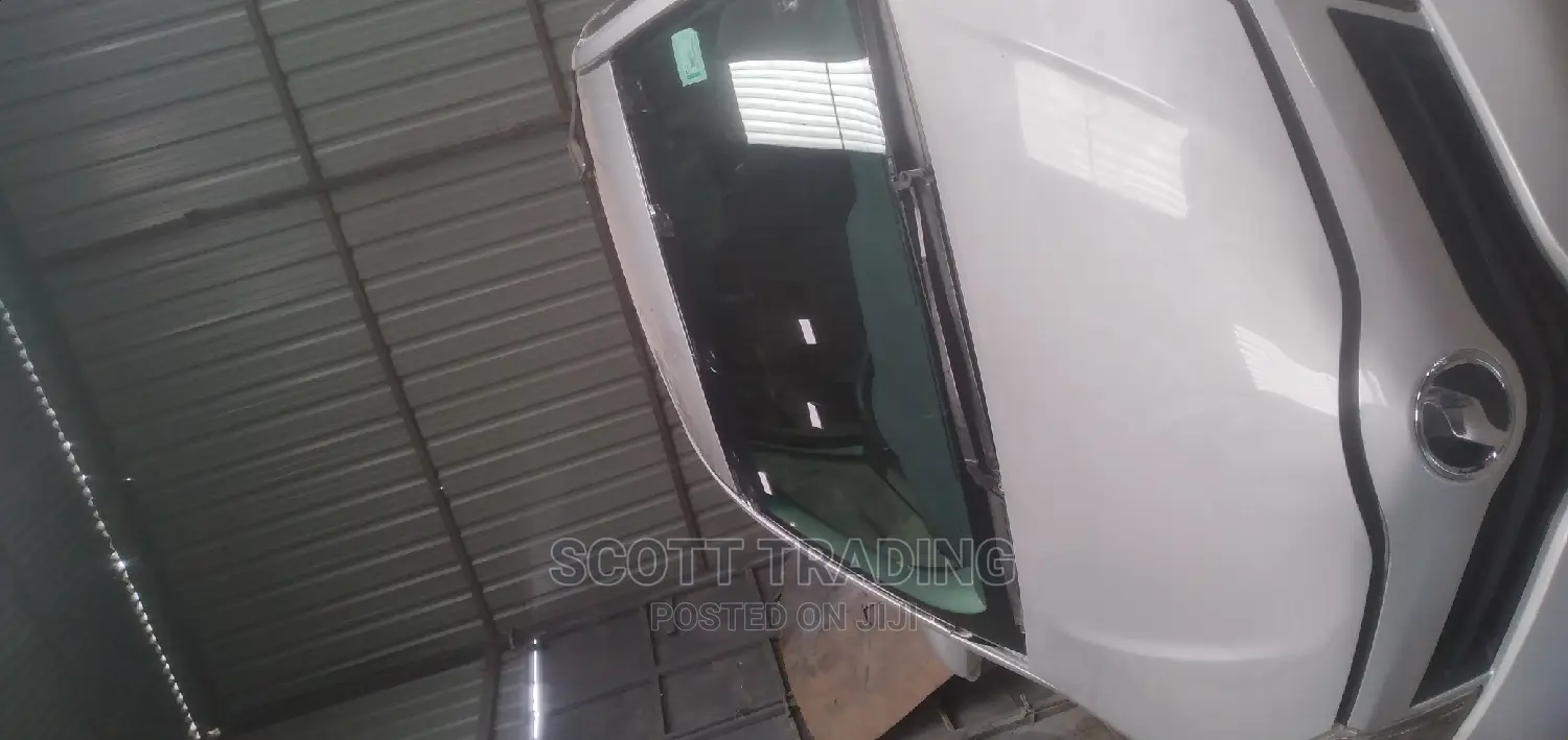 Vitz New Model 10500fitted