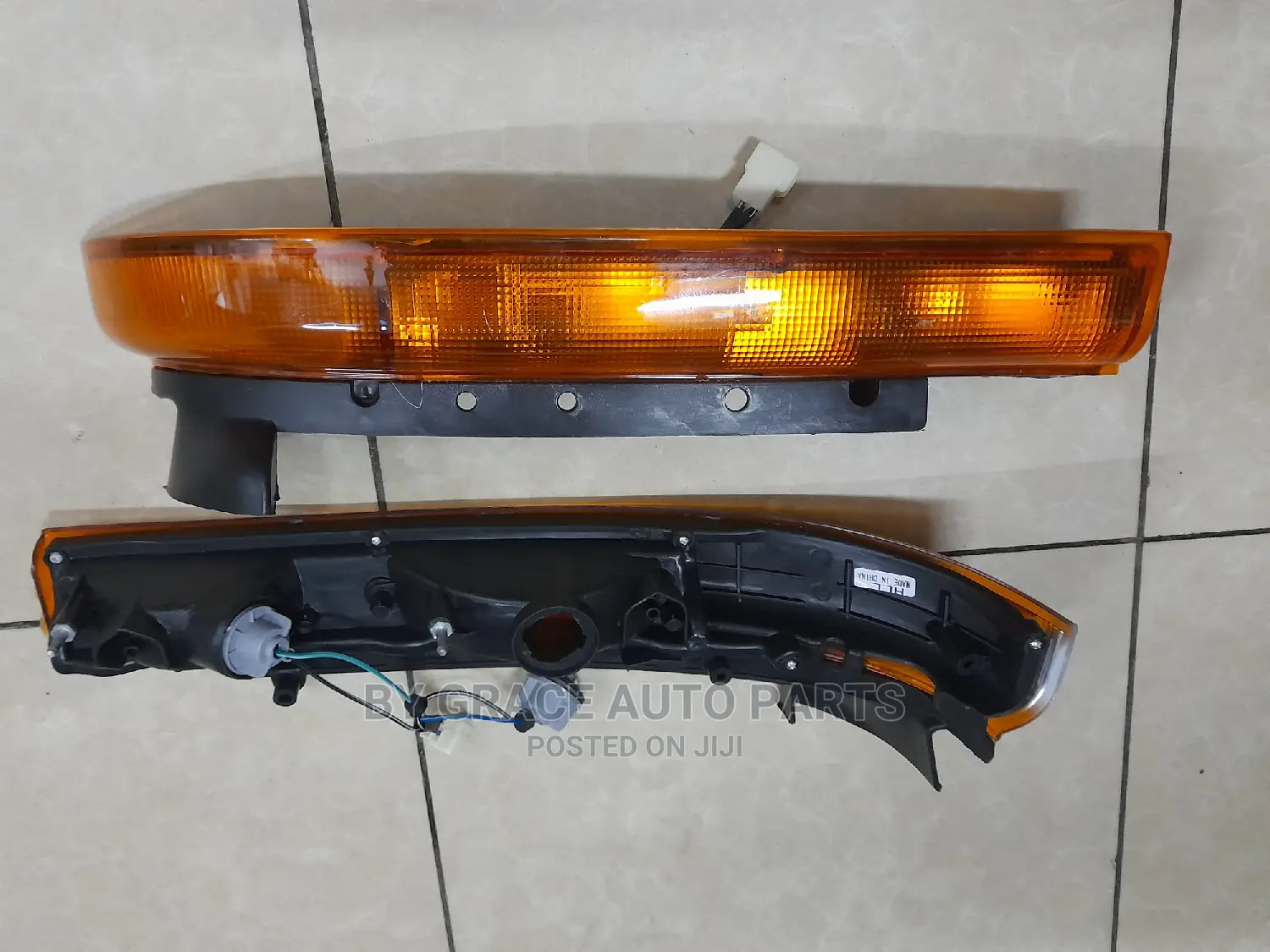 Signal Lamp/Indicator Mitsubishi