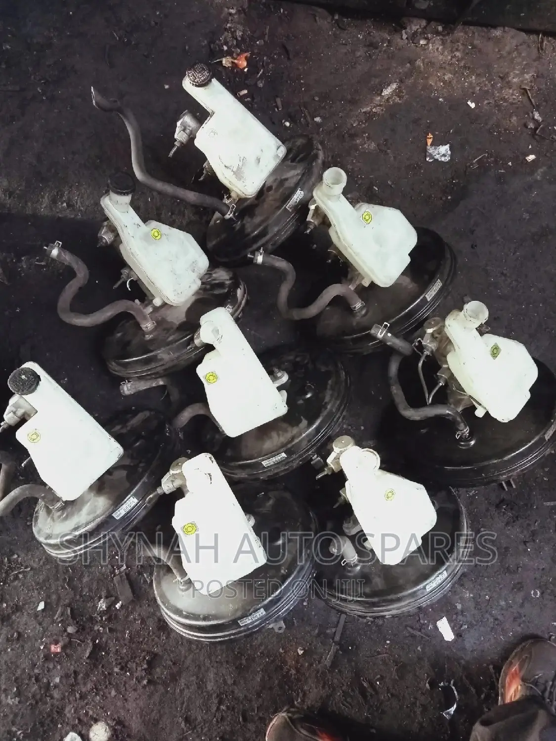 Brake Booster and Master Cylinder Nissan Tiida