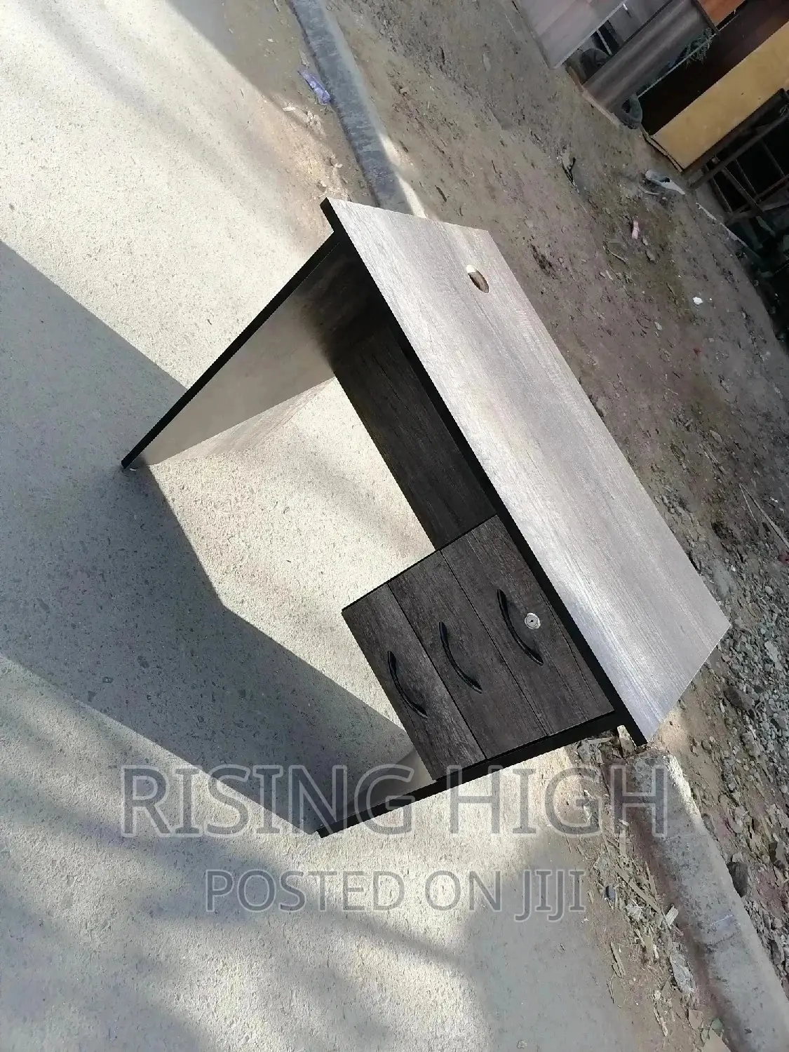 Finest High Quality Office Desk