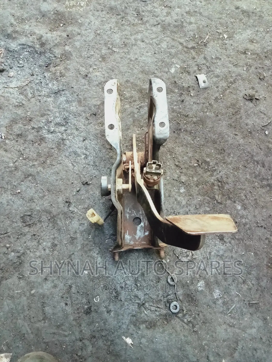 Clutch Pedal Toyota Dyna