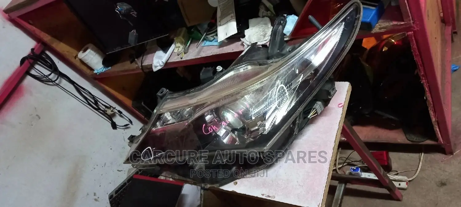 Toyota Auris 2012 Headlights,Non Xenon